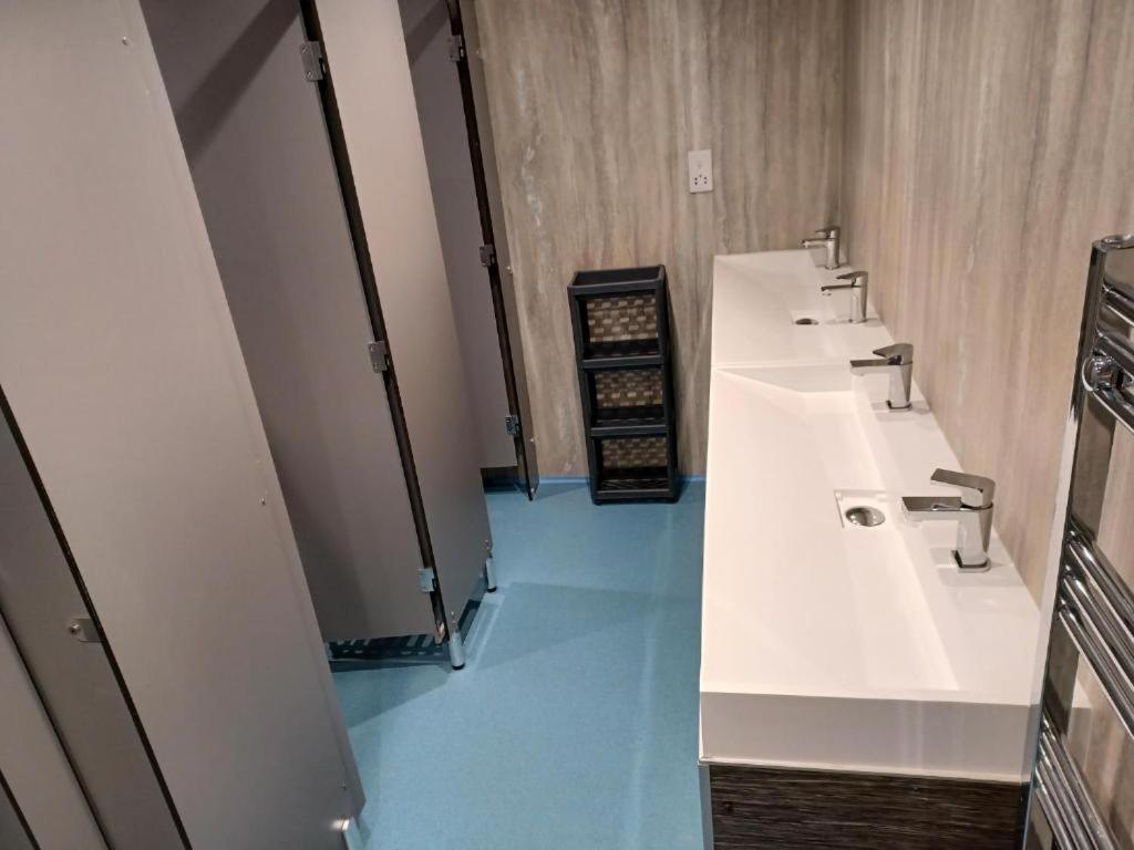 Voyage Hostel - Ensuite Family Rooms With Shared Kitchen Douglas Habitación foto